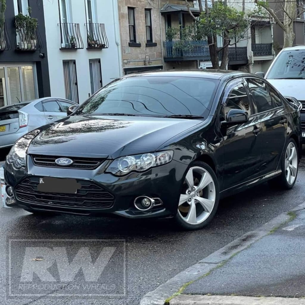 F6 Typhoon BF 20 inch Silver REPLICA Wheels 20x8.5 +36 / No