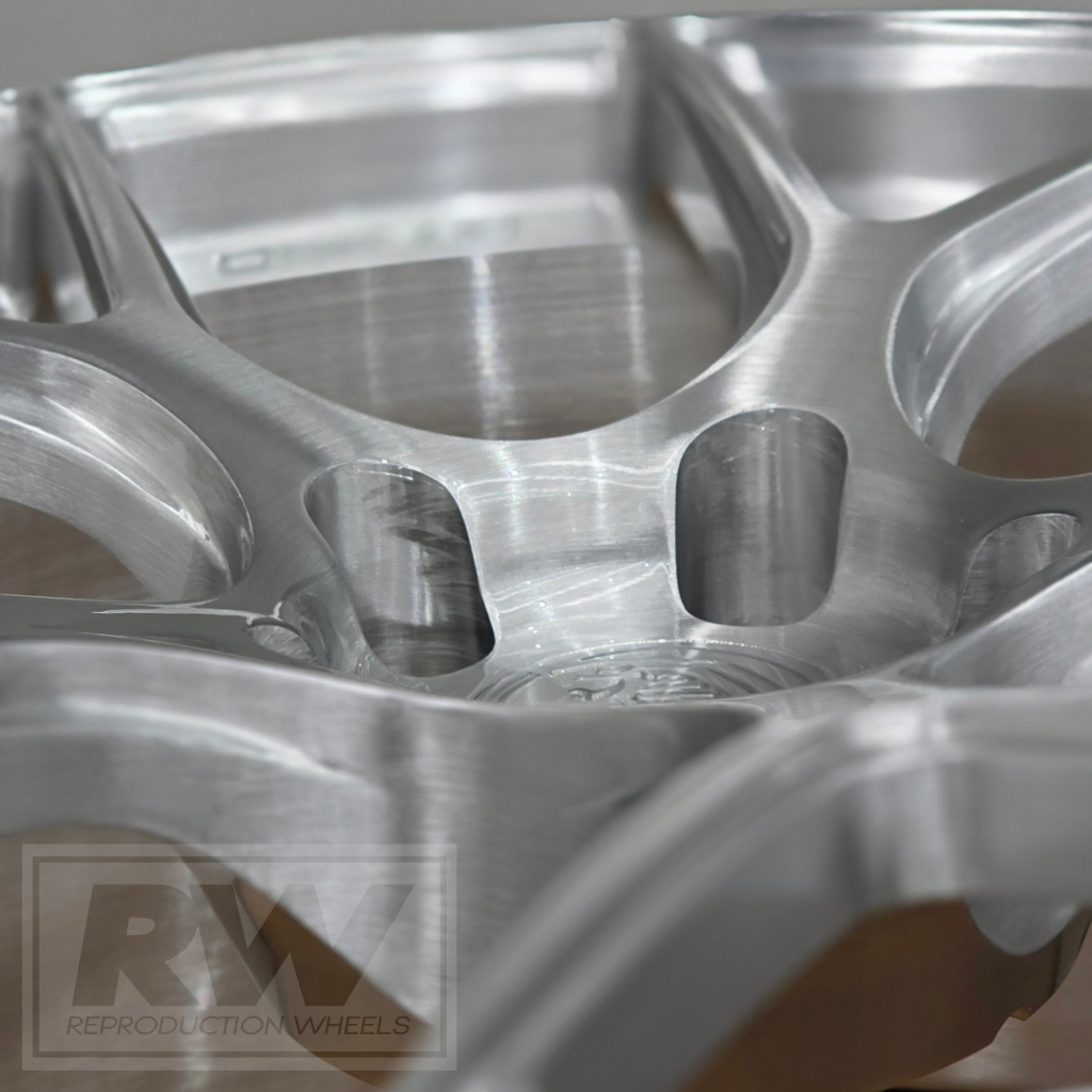 [FORGED] Ford Mustang Shelby GT350 Signature Edition 19 inch Brushed REPLICA Wheel
