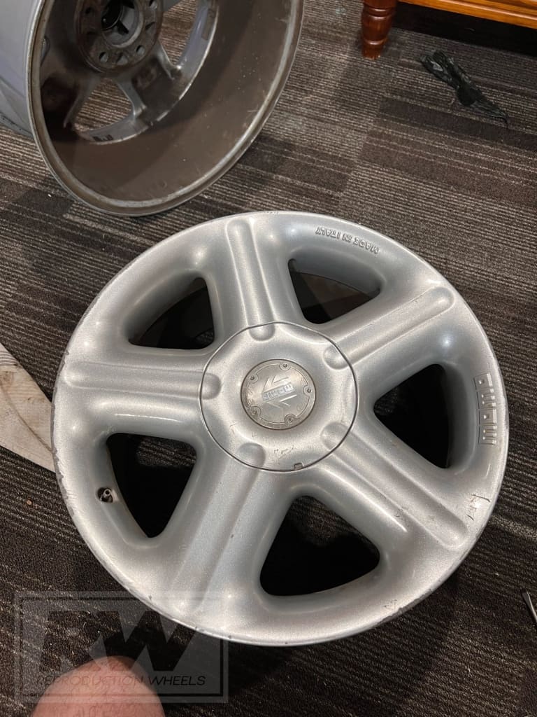 [FORGED] MOMO Status 20 inch Style Silver REPLICA Wheels (PRE-VE)
