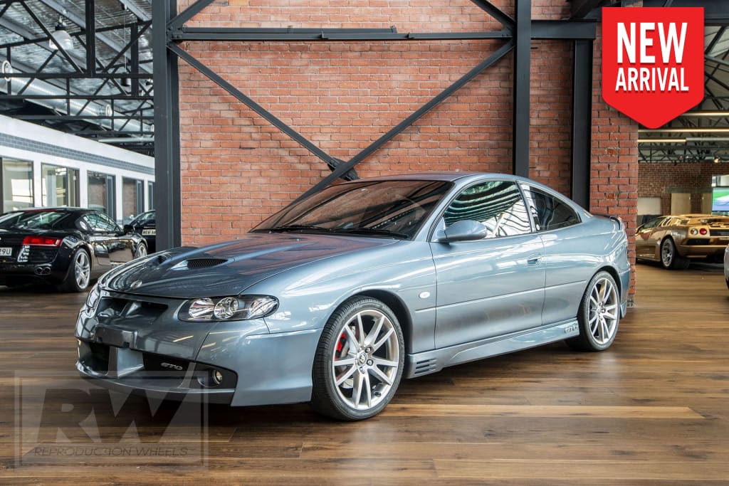 [FORGED] VZ GTO Coupe 19 inch Shadow Chrome REPLICA Wheels (PRE-VE)