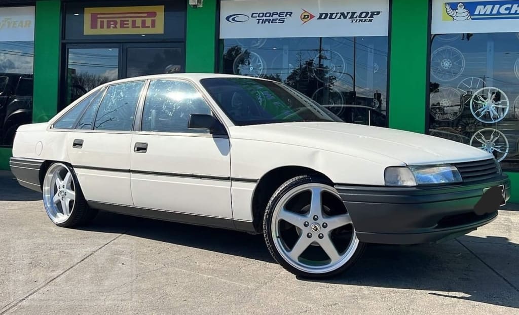 HSV VL Group A SS WALKINSHAW 20 inch Silver REPLICA Wheels