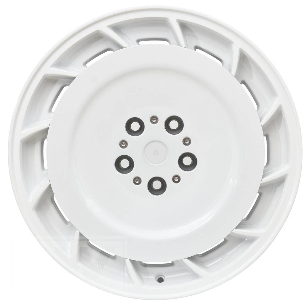 VK VE Group A AERO 19 inch White REPLICA Directional Wheels RIGHT 19x8 + 38 Alloy Wheels